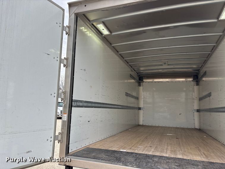 image for item EA4450 2021 Kenworth T270 box truck