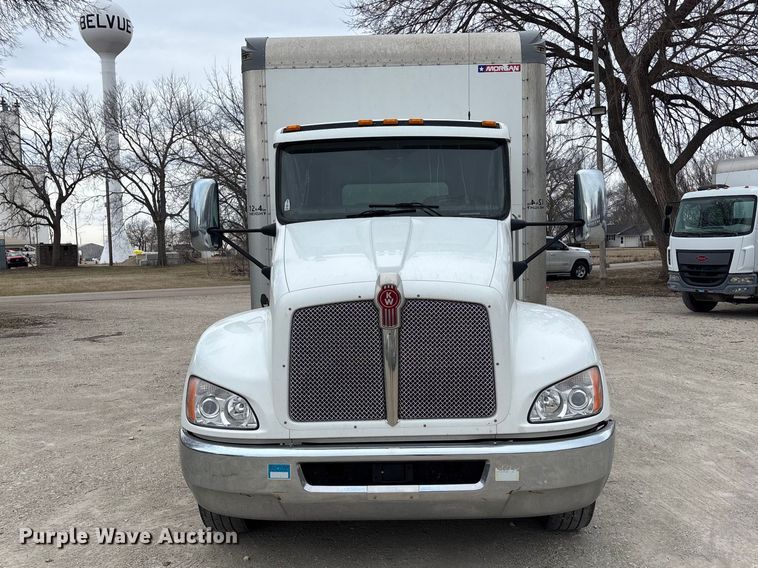 image for item EA4451 2021 Kenworth T270 box truck