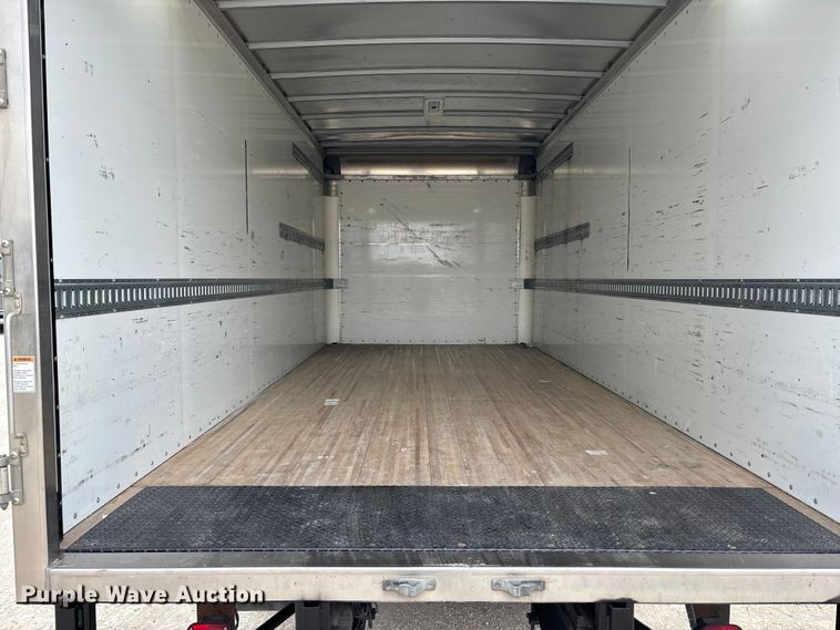 image for item EA4451 2021 Kenworth T270 box truck