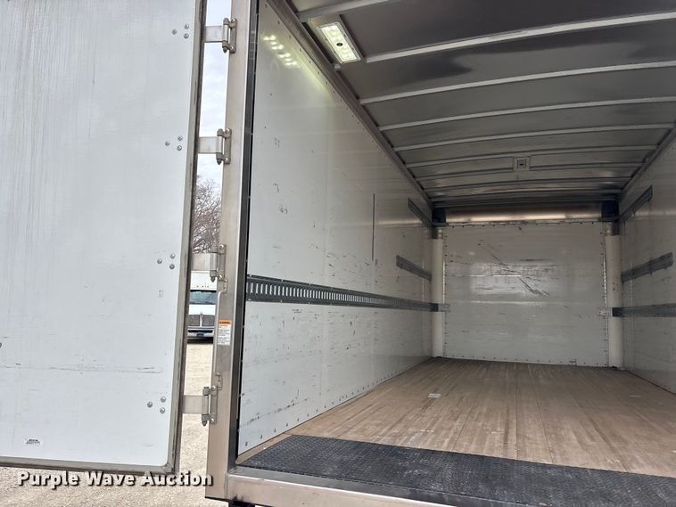 image for item EA4451 2021 Kenworth T270 box truck