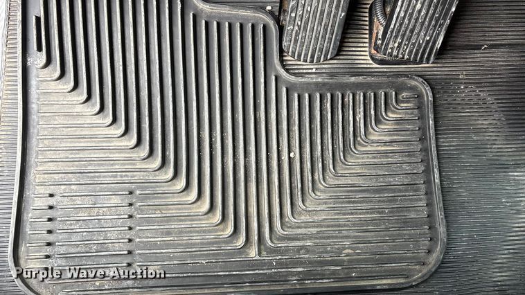 image for item EA4451 2021 Kenworth T270 box truck