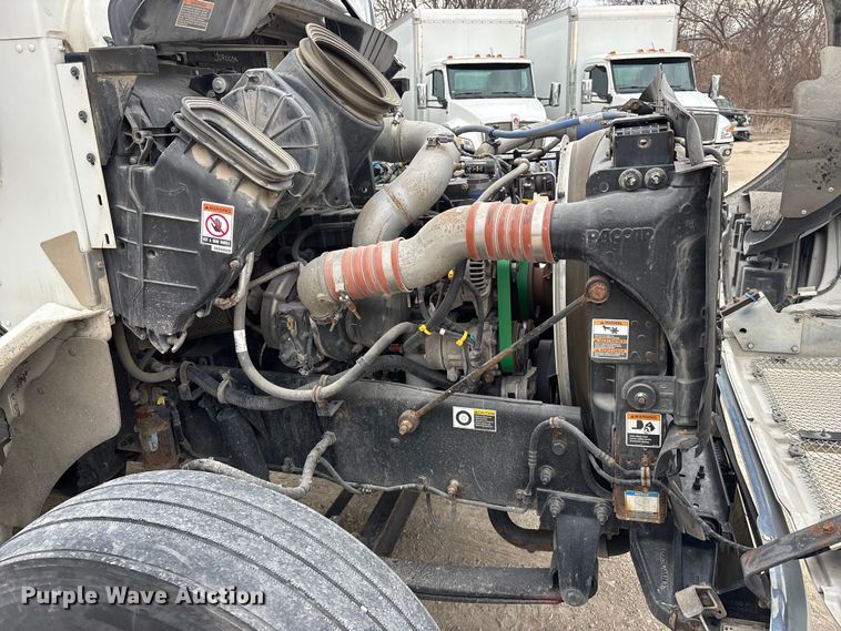 image for item EA4451 2021 Kenworth T270 box truck