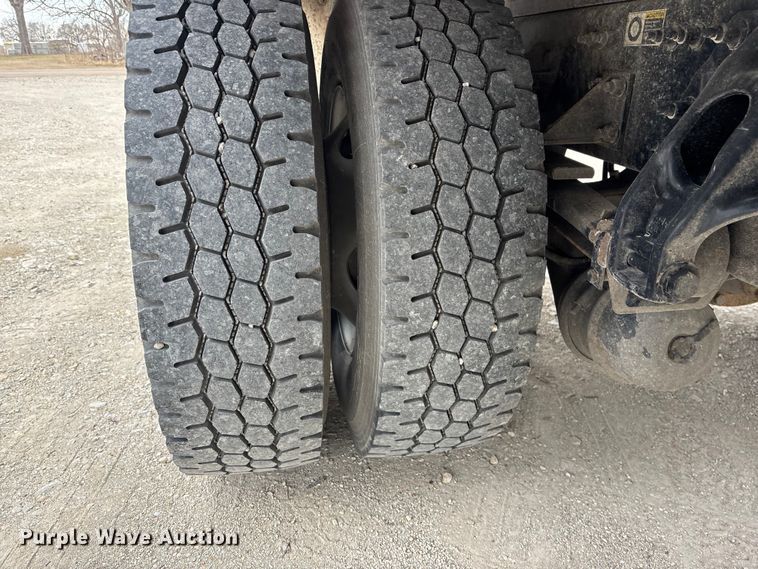 image for item EA4451 2021 Kenworth T270 box truck