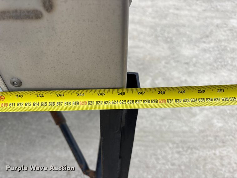 image for item EA4452 2021 Kenworth T270 box truck