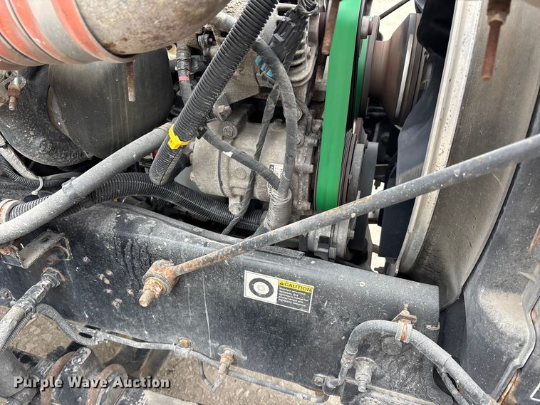 image for item EA4452 2021 Kenworth T270 box truck