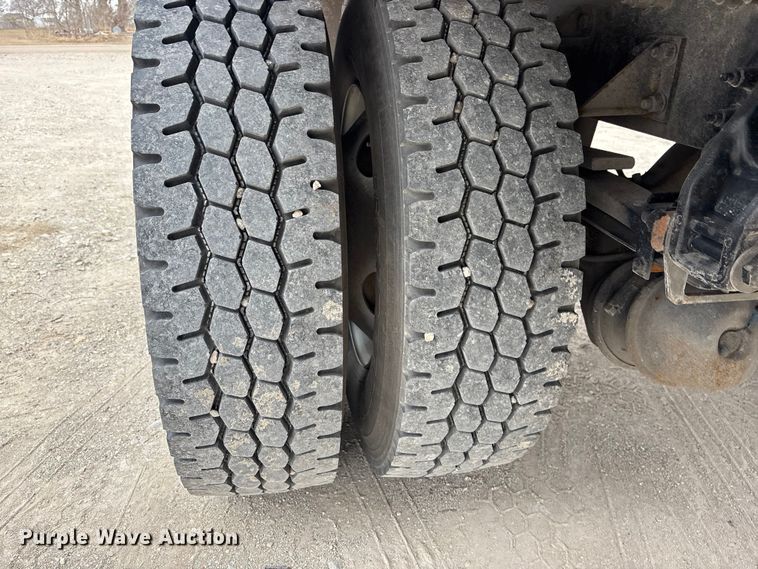 image for item EA4452 2021 Kenworth T270 box truck