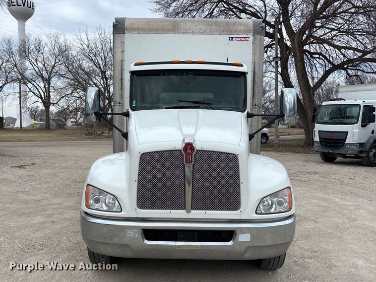 image for item EA4453 2021 Kenworth T270 box truck