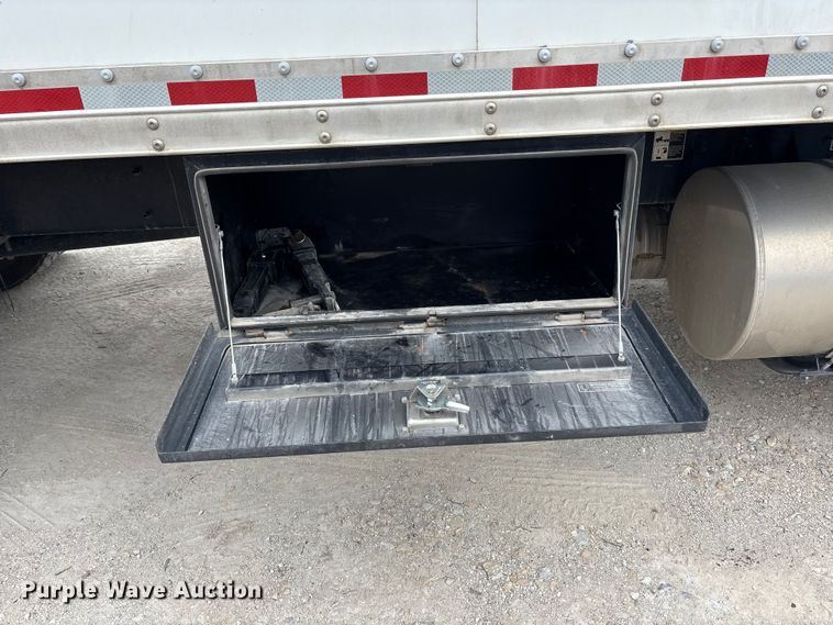 image for item EA4453 2021 Kenworth T270 box truck