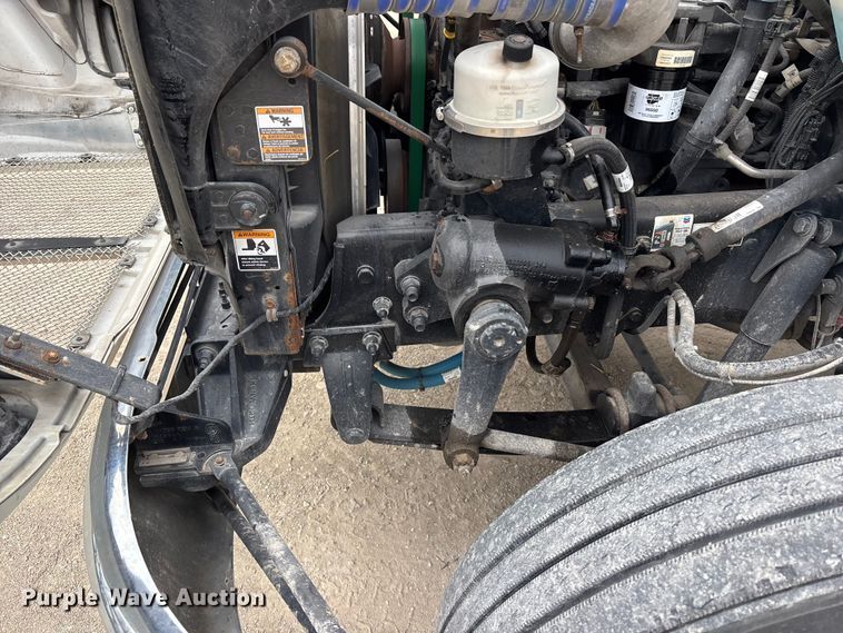 image for item EA4453 2021 Kenworth T270 box truck