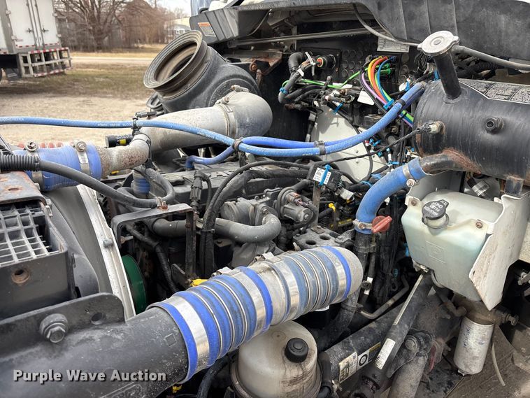 image for item EA4454 2021 Kenworth T270 box truck