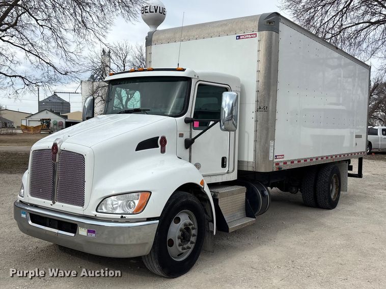 image for item EA4455 2021 Kenworth T270 box truck