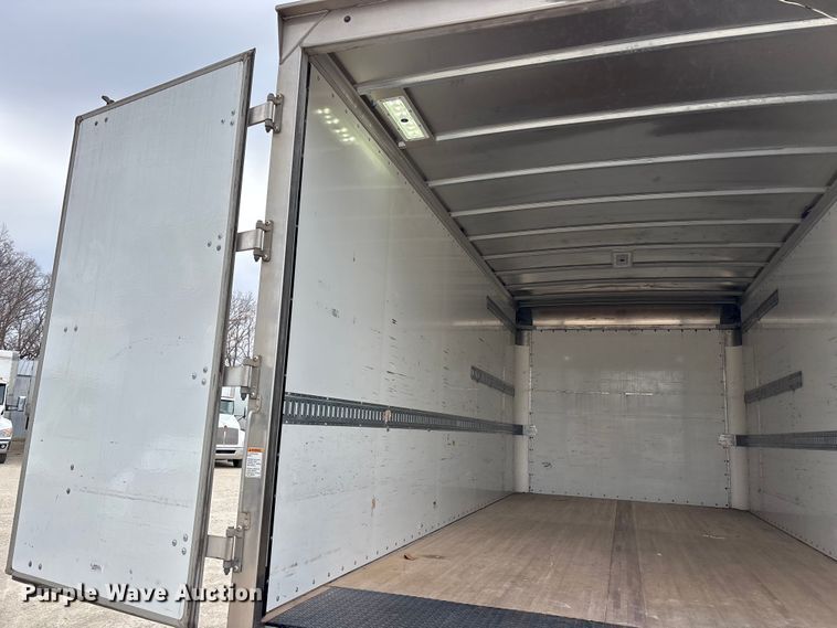 image for item EA4455 2021 Kenworth T270 box truck