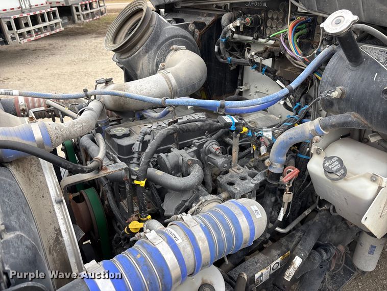 image for item EA4455 2021 Kenworth T270 box truck