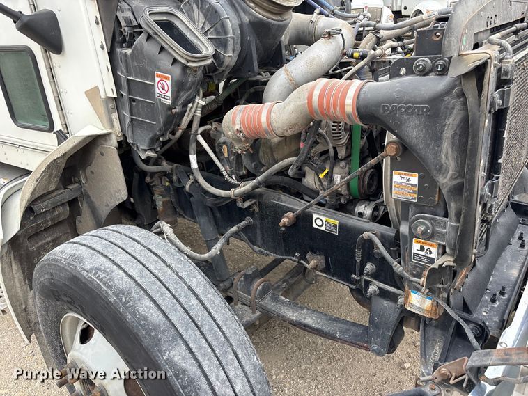 image for item EA4455 2021 Kenworth T270 box truck