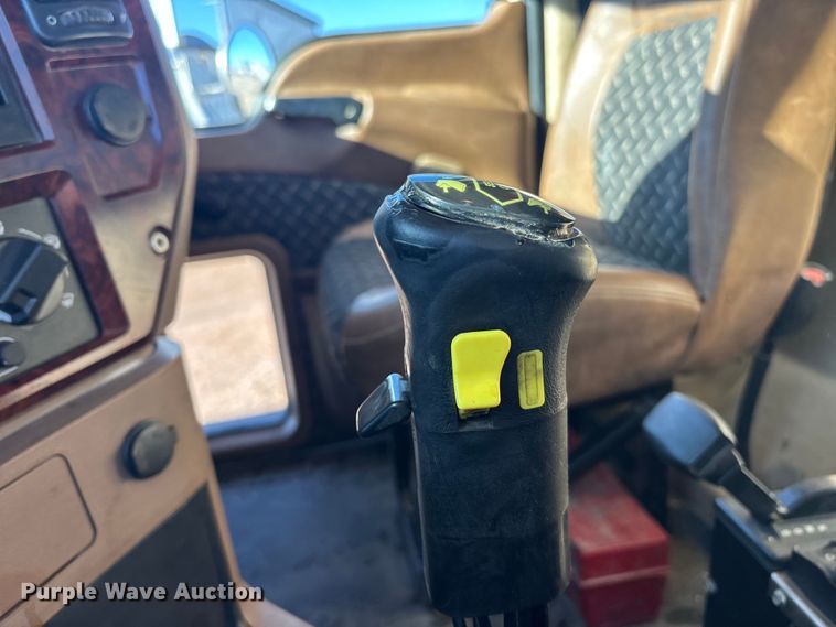 image for item EA4469 2015 Mack GU713 dump truck