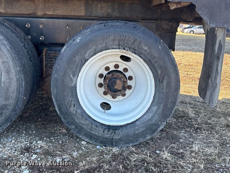 image for item EA4469 2015 Mack GU713 dump truck