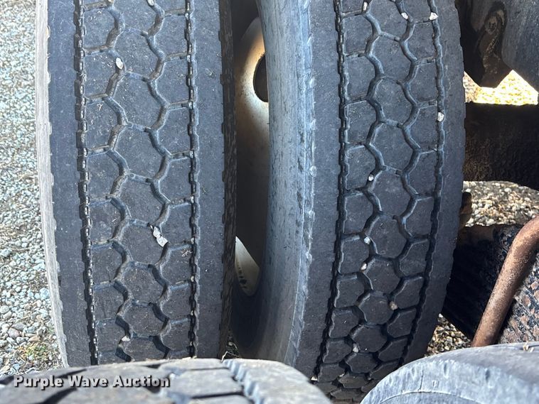 image for item EA4469 2015 Mack GU713 dump truck