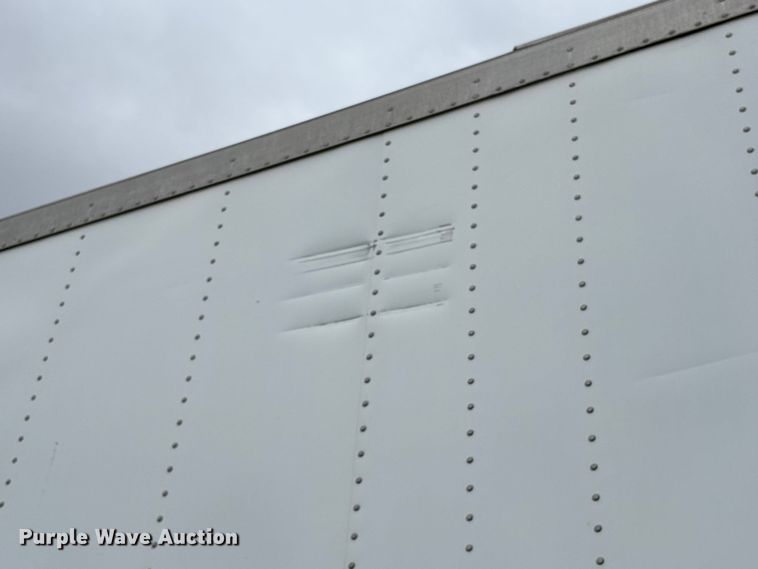 image for item EA7222 2015 Utility refrigerated van trailer