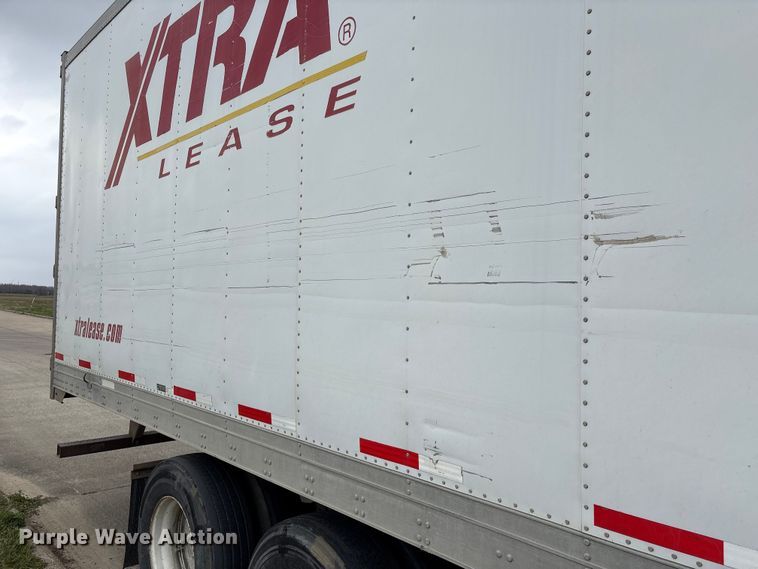 image for item EA7222 2015 Utility refrigerated van trailer