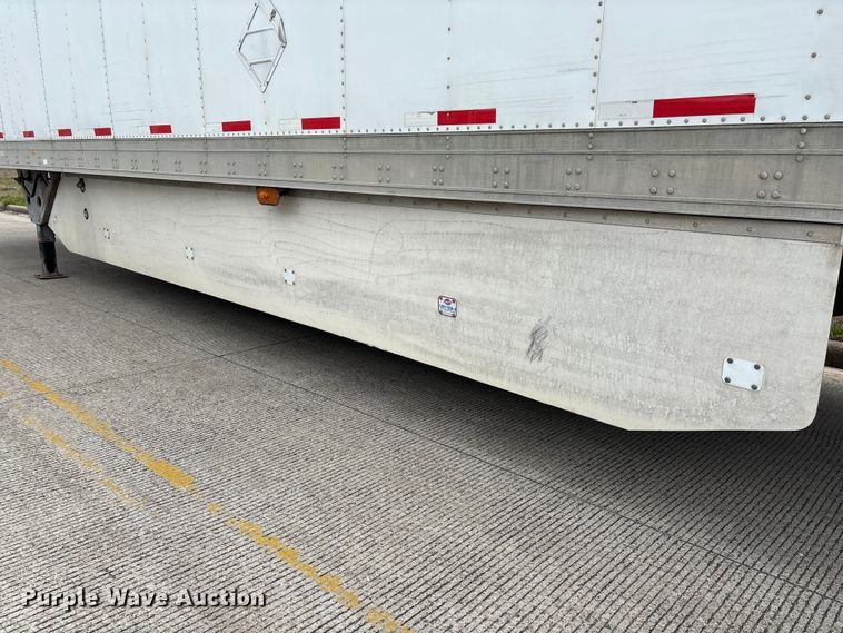 image for item EA7222 2015 Utility refrigerated van trailer