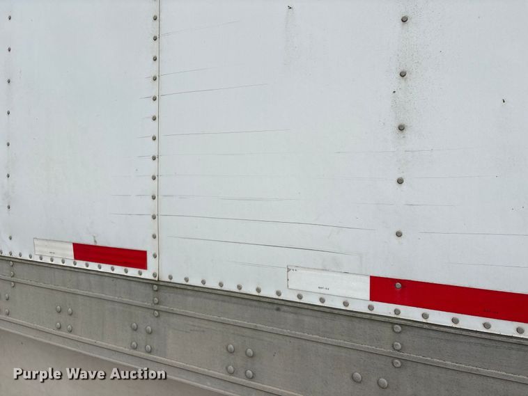 image for item EA7222 2015 Utility refrigerated van trailer