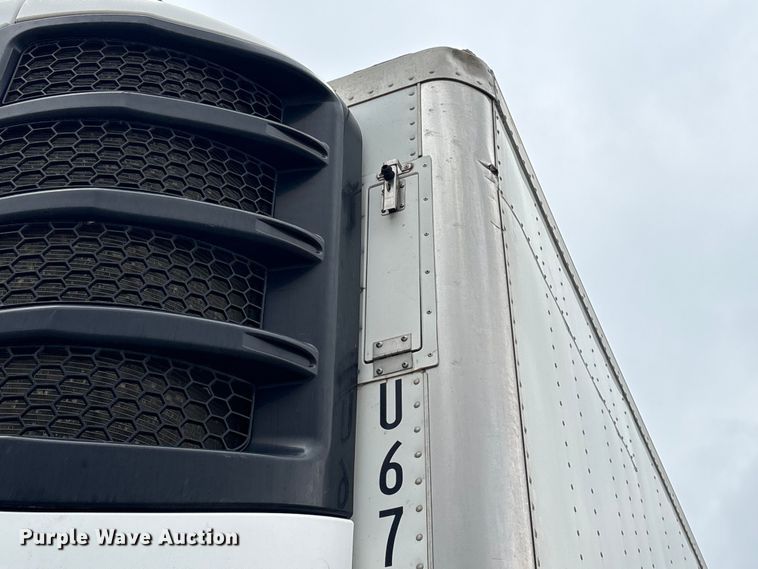 image for item EA7222 2015 Utility refrigerated van trailer