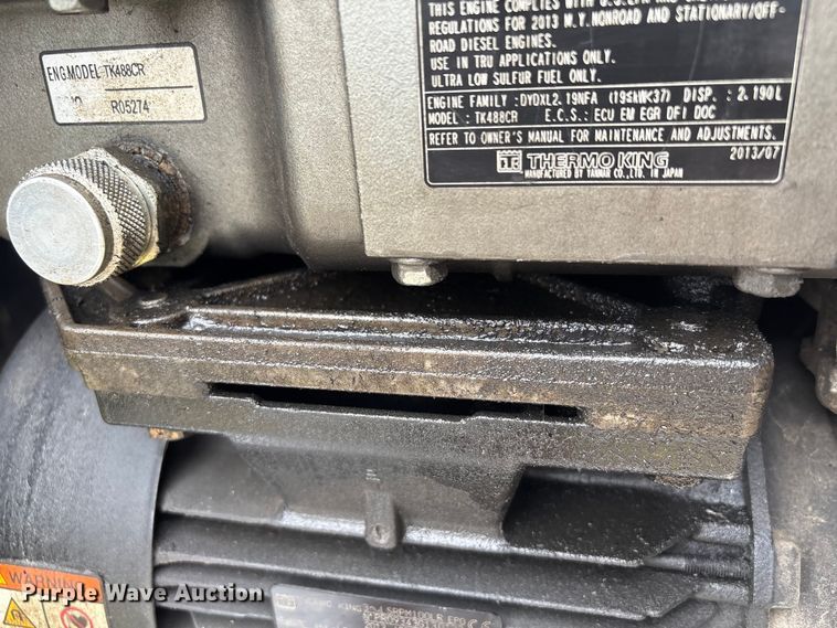 image for item EA7222 2015 Utility refrigerated van trailer