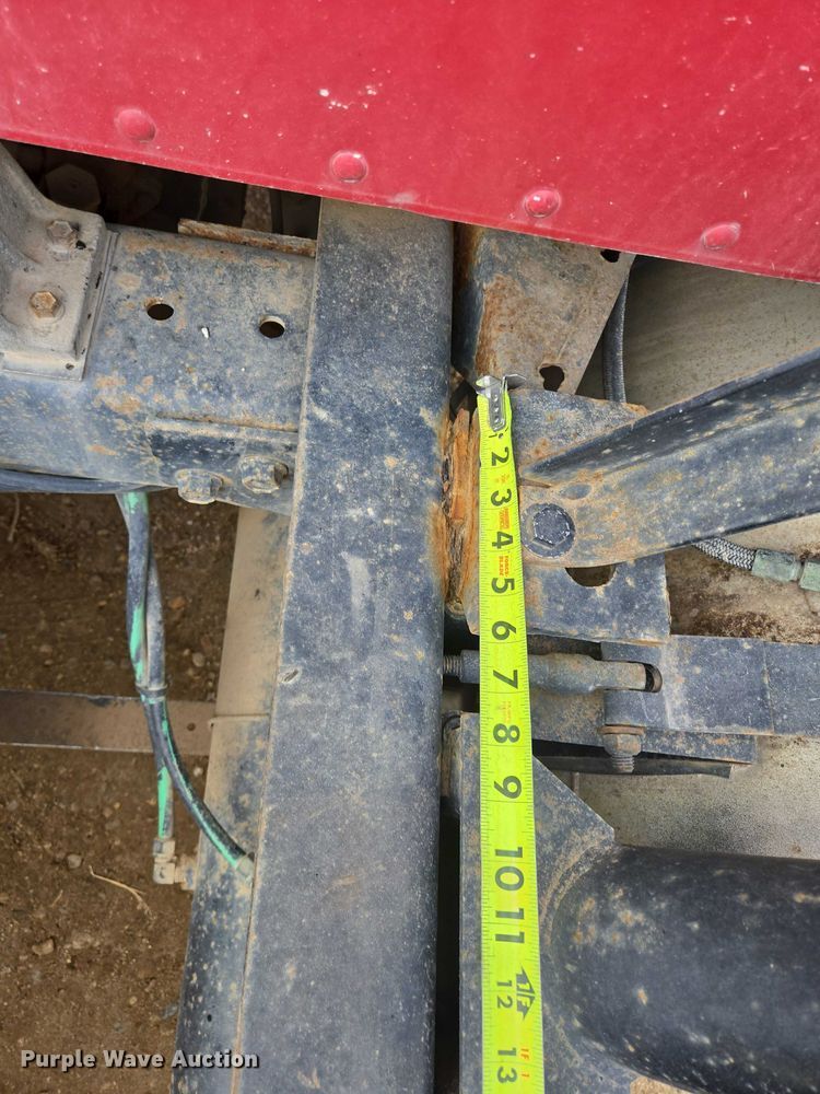 image for item EB1185 1994 International 9200 truck cab and chassis