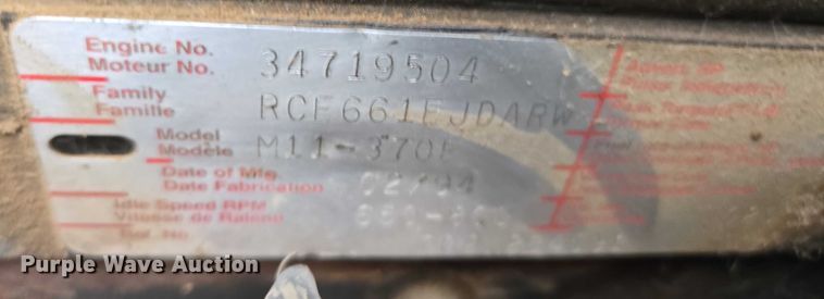 image for item EB1185 1994 International 9200 truck cab and chassis