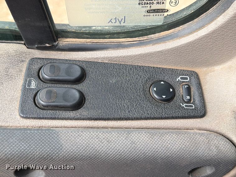 image for item ED5158 2016 Freightliner Cascadia 125 semi truck