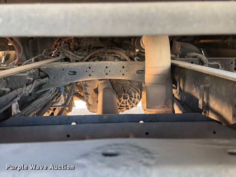 image for item ED5162 2016 Freightliner Cascadia 125 semi truck