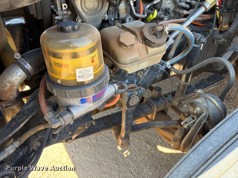 image for item ED5162 2016 Freightliner Cascadia 125 semi truck