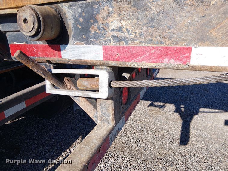 image for item EE5180 2013 International 7600 roll-off container truck