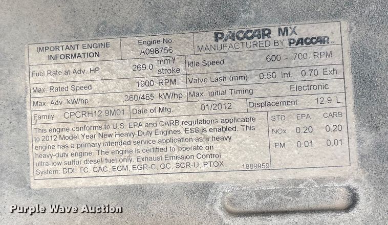 image for item EF1001 2013 Peterbilt 386 semi truck