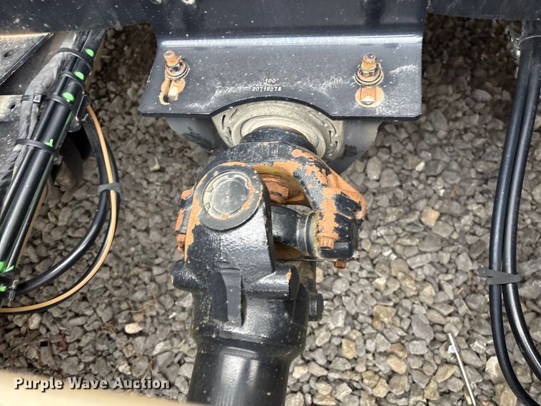 image for item EF1002 2011 Volvo VNL semi truck