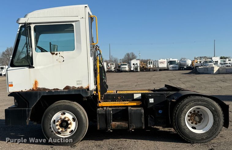 image for item EG1297 2016 Kalmar yard truck