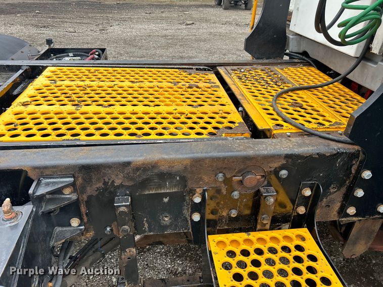 image for item EG1297 2016 Kalmar yard truck