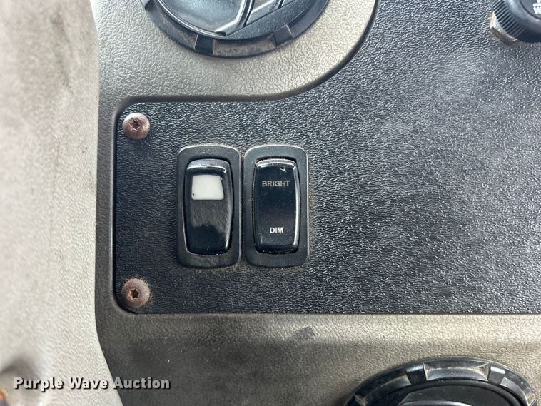 image for item EG1297 2016 Kalmar yard truck