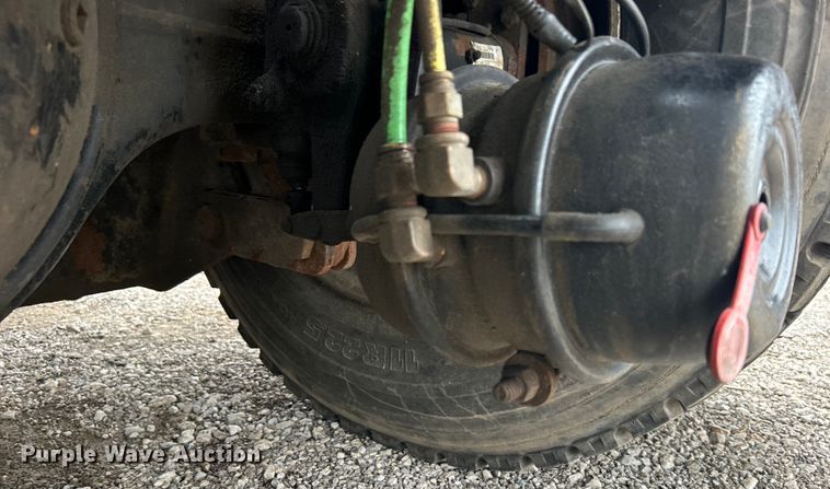 image for item EG1297 2016 Kalmar yard truck