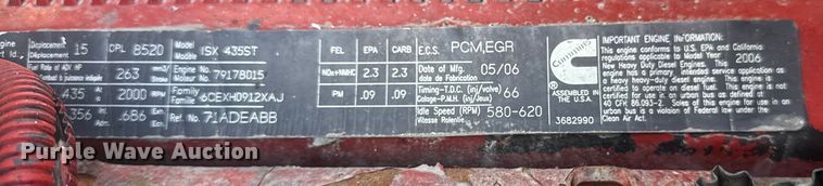 image for item EG1745 2007 International 9900i semi truck