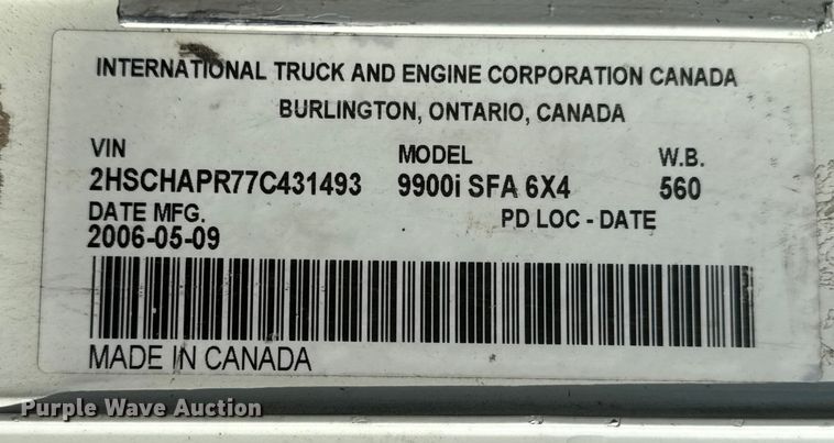 image for item EG1745 2007 International 9900i semi truck
