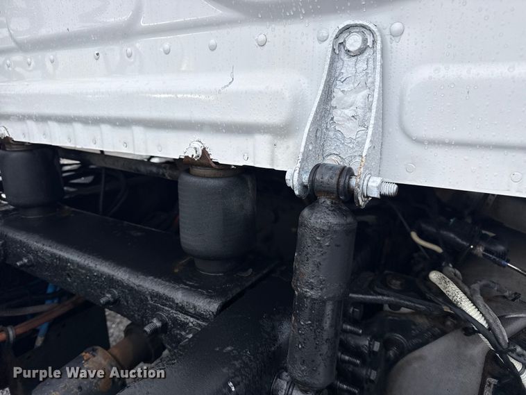 image for item EG1944 2014 Freightliner Cascadia 125 semi truck