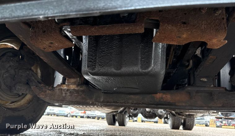 image for item EG1944 2014 Freightliner Cascadia 125 semi truck