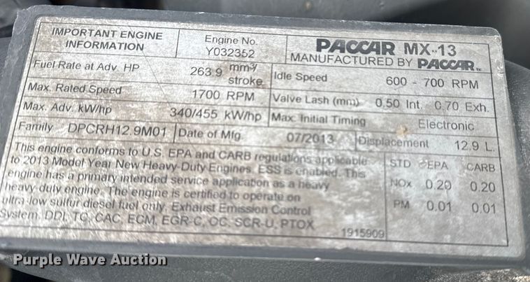 image for item EG2119 2014 Kenworth T800 semi truck