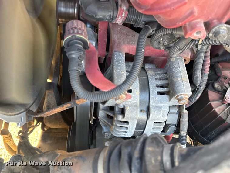 image for item EG2125 2014 Mack CHU613 semi truck