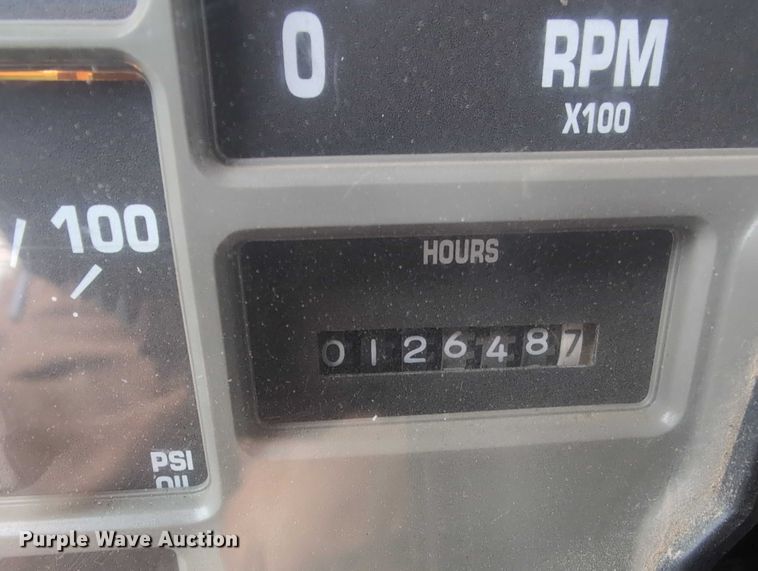 image for item EG2749 2002 International F2674 dump truck