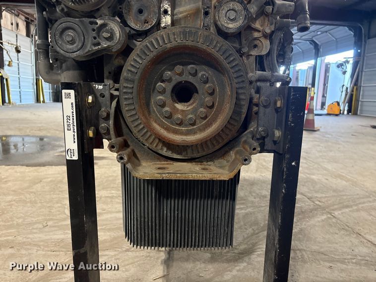 image for item EI5722 Paccar MX-13 engine