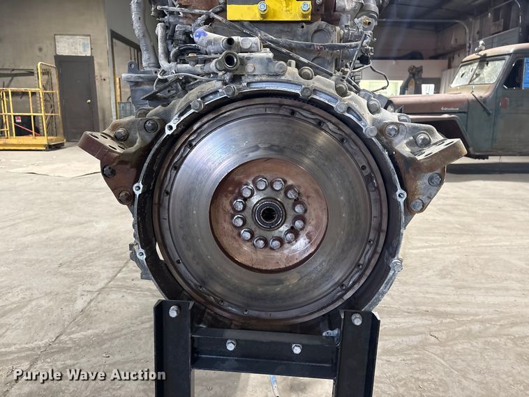 image for item EI5722 Paccar MX-13 engine