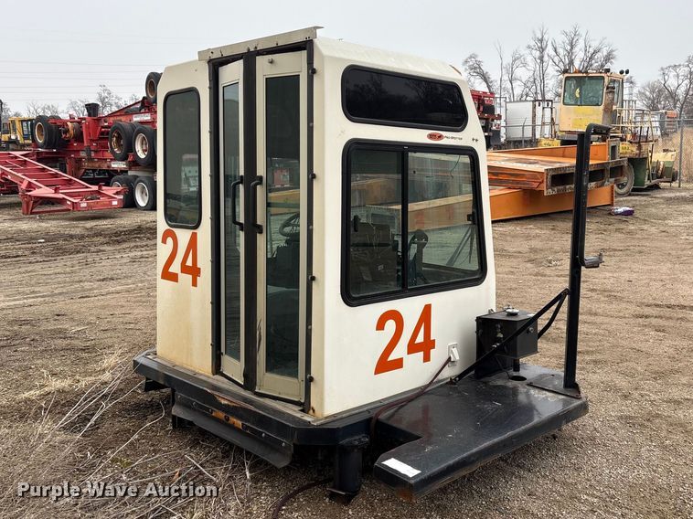 image for item EI5725 2014 Tico Pro-Spotter yard truck cab