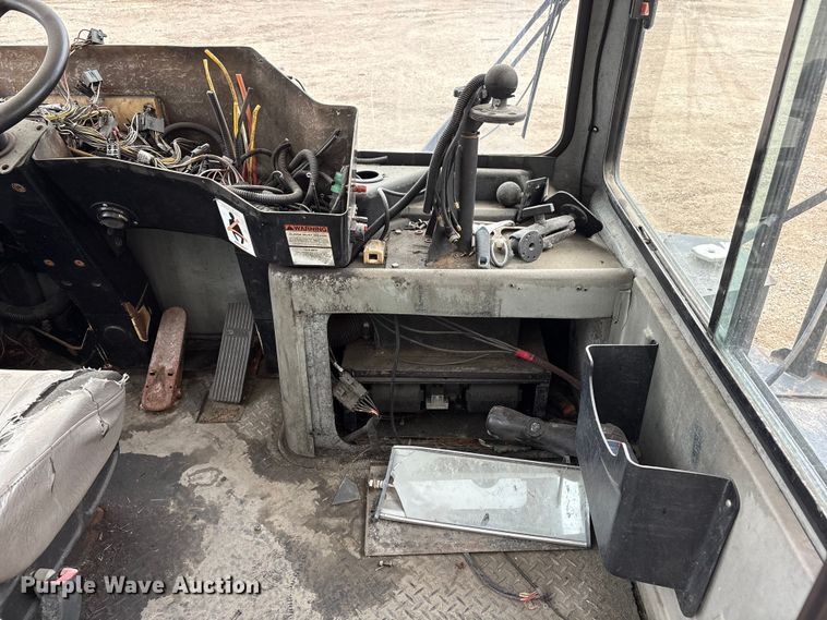 image for item EI5725 2014 Tico Pro-Spotter yard truck cab